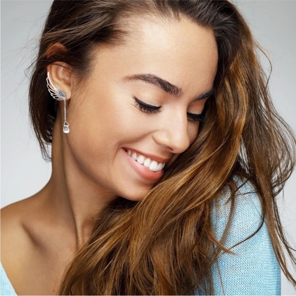 Angel wings Earrings - Picture 12 of 16